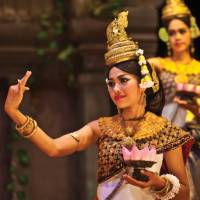 Traditional Apsara dancers in Siem Reap, Cambodia | Peter Walton