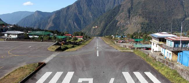 Flights to and from Lukla are included. We even cover an extra 5kg excess baggage, so you can check-in 15kg. | Ayla Rowe